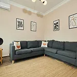 Stunning 3br 3bathroom 3ac Near Metro D3 Apartment *
