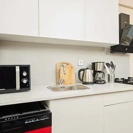 Stunning 3br 3bathroom 3ac Near Metro D3 *
