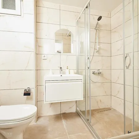 Stunning 3br 3bathroom 3ac Near Metro D3 Istambul